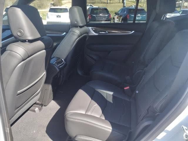 New 2025 Cadillac XT6 Premium Luxury w/ Platinum Package FWD image 17