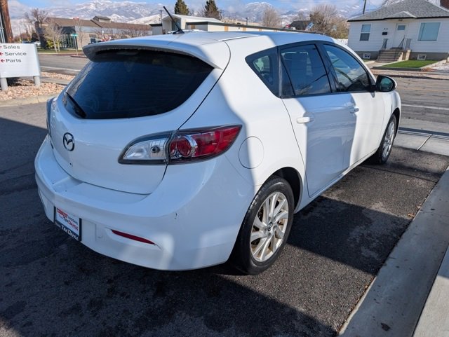 Used 2013 MAZDA MAZDA3 i Grand Touring image 4