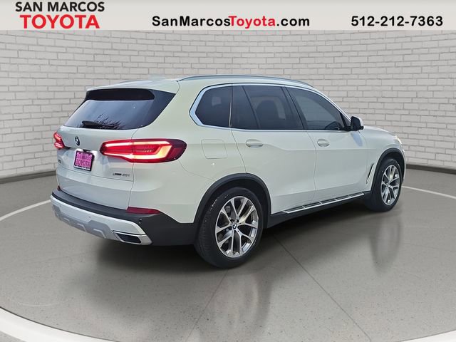 Used 2021 BMW X5 xDrive40i w/ Premium Package image 5