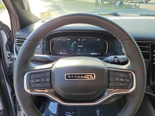 Used 2024 Jeep Wagoneer L 4WD image 26