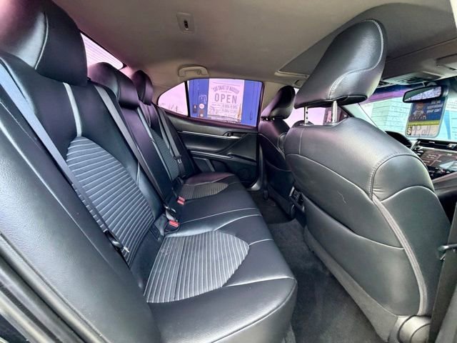 Used 2018 Toyota Camry SE w/ Audio Package FWD image 14