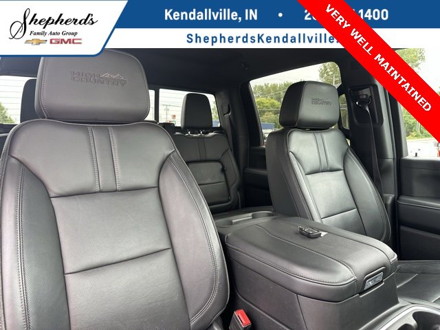 Used 2023 Chevrolet Silverado 2500 High Country w/ Z71 Off-Road Package image 8