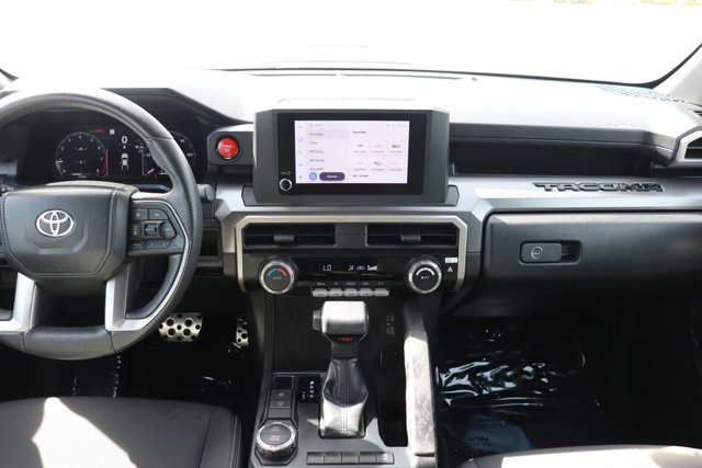 Used 2024 Toyota Tacoma TRD Sport image 12