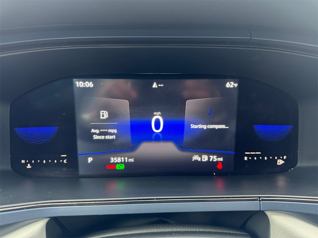 Certified 2022 Volkswagen Taos SE w/ IQ.Drive SE Package image 16