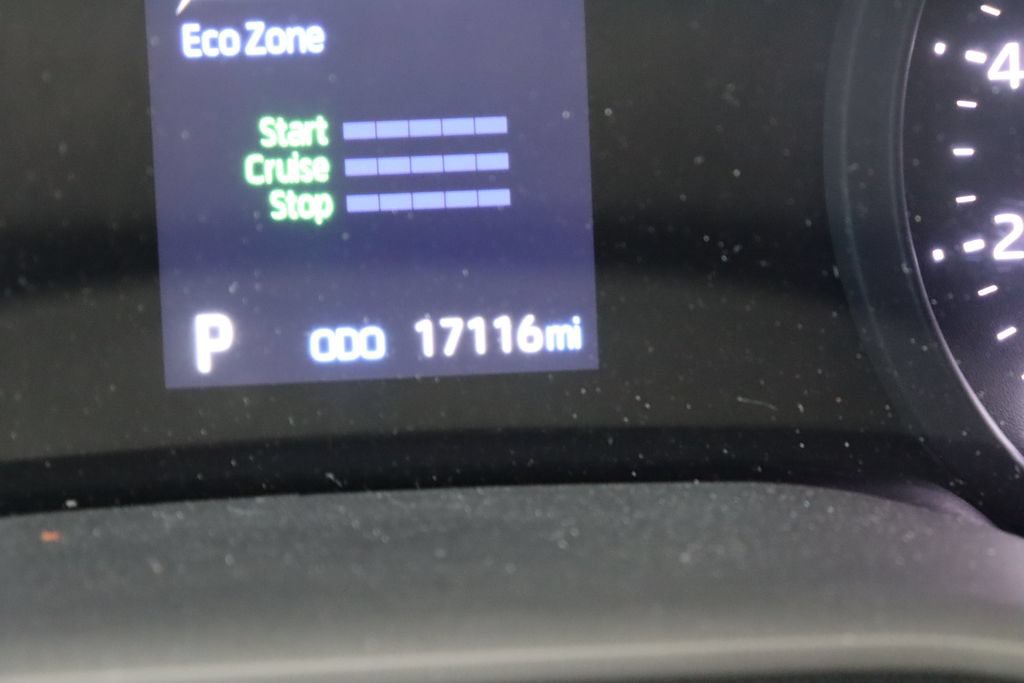 Used 2023 Toyota Sienna XSE w/ XSE Plus Package FWD image 26