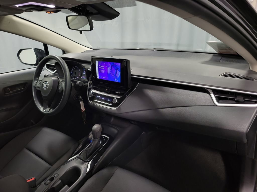 Used 2023 Toyota Corolla LE image 26