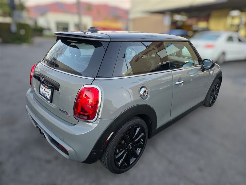 Used 2019 MINI Cooper S FWD image 6