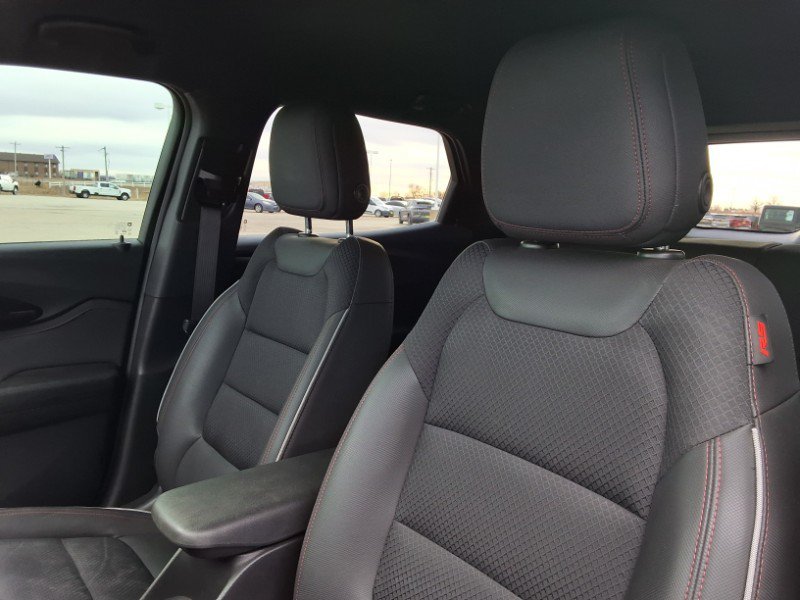 Used 2022 Chevrolet TrailBlazer RS FWD image 11
