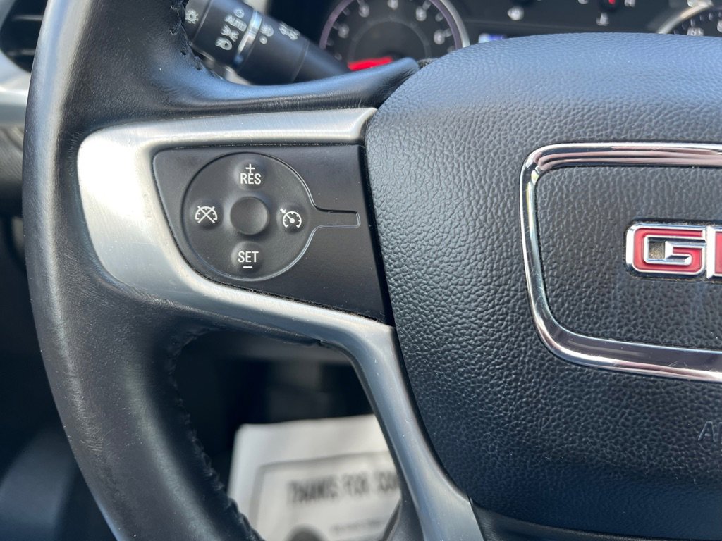 Used 2018 GMC Acadia SLT w/ LPO, Floor Liner Package AWD/4WD image 15