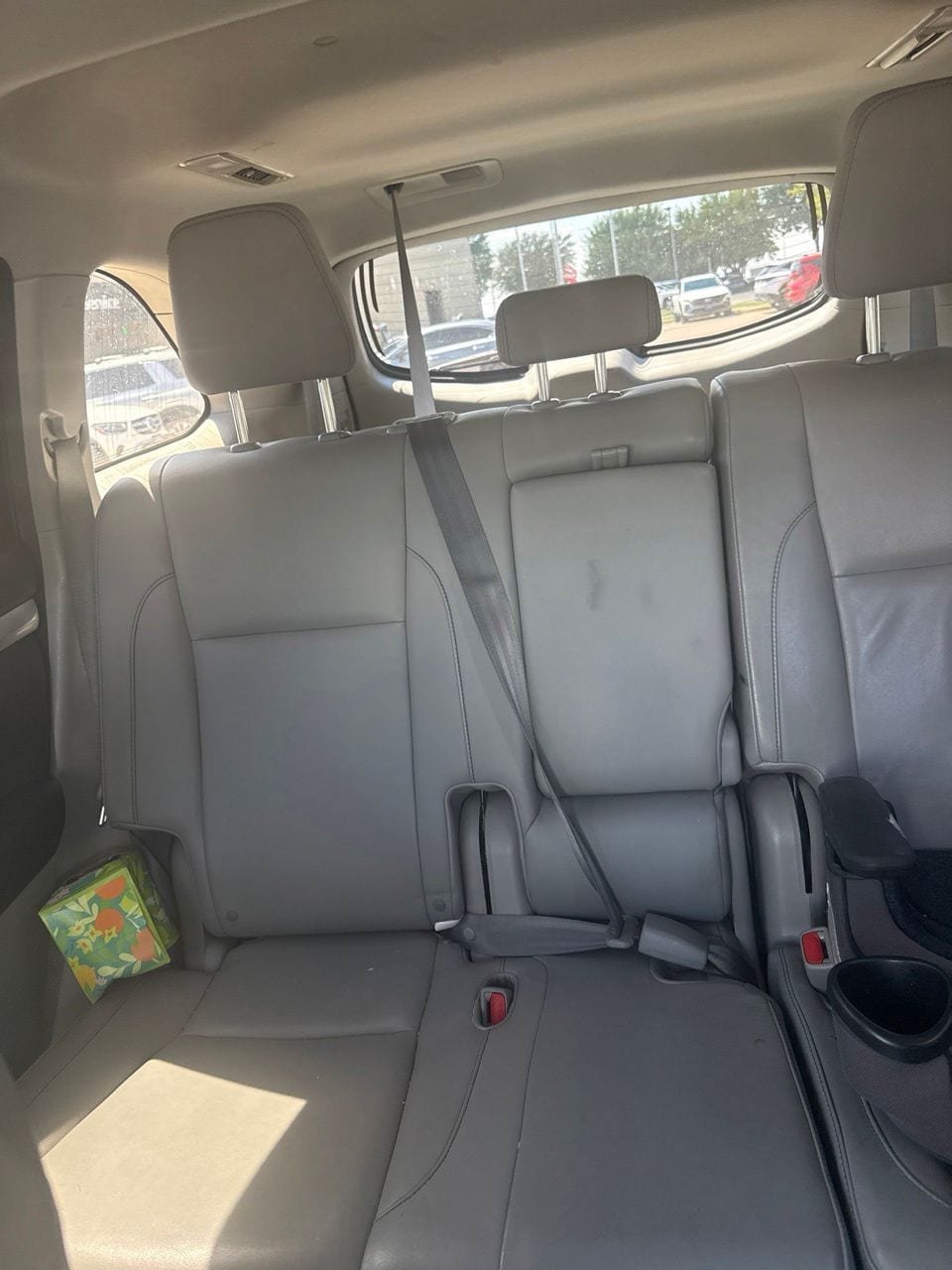 Used 2015 Toyota Highlander XLE FWD image 6