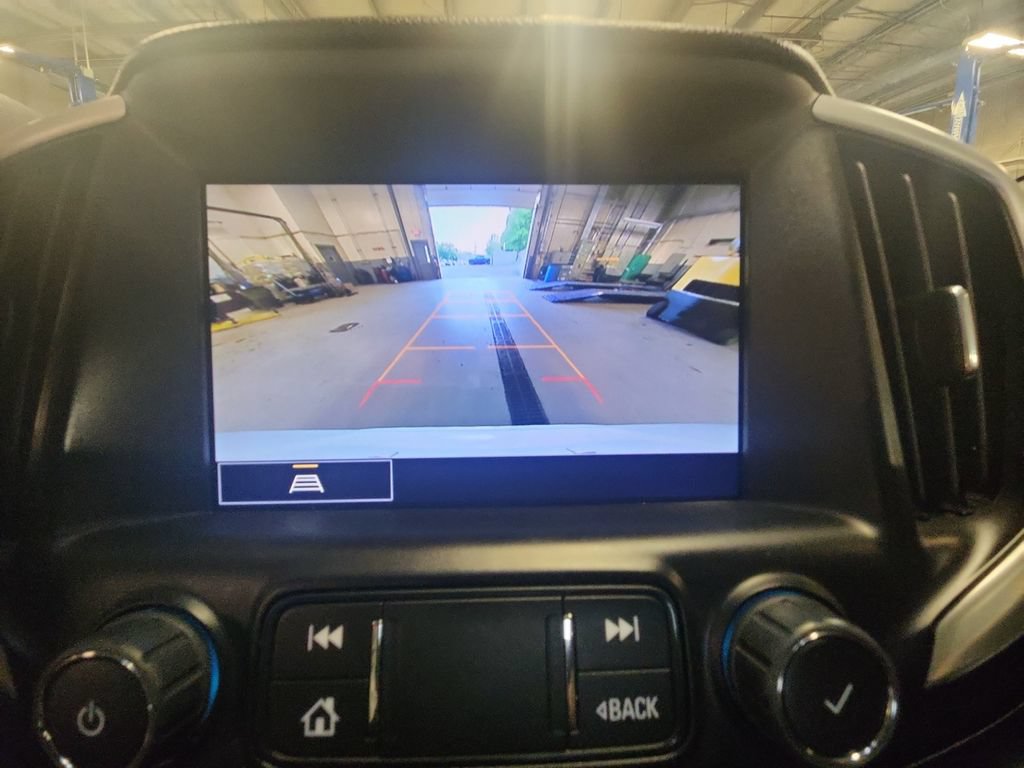 Certified 2024 GMC Terrain SLT FWD image 19