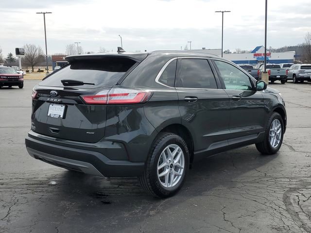 Certified 2024 Ford Edge SEL w/ Convenience Package image 3