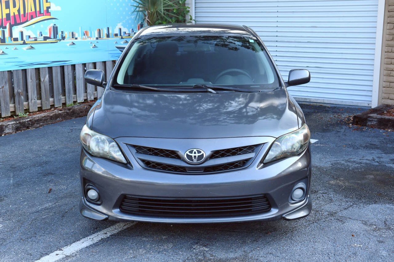 Used 2013 Toyota Corolla S FWD image 3