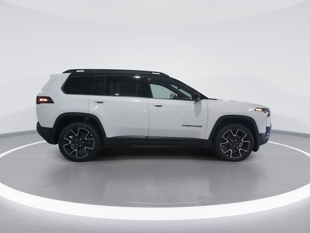 New 2026 Jeep Cherokee Overland image 9