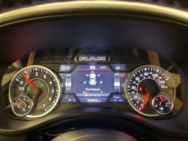 Used 2022 RAM 1500 Big Horn AWD/4WD image 13