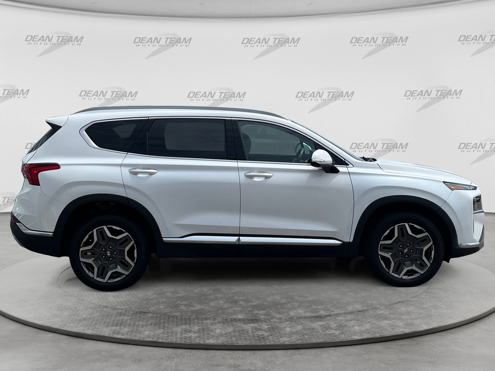 Used 2023 Hyundai Santa Fe Limited AWD/4WD image 8