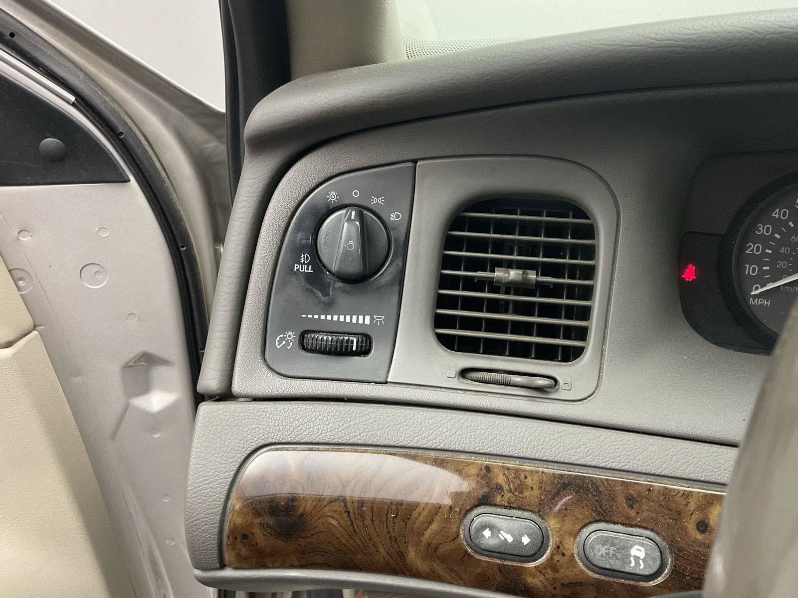Used 2010 Mercury Grand Marquis LS RWD image 13