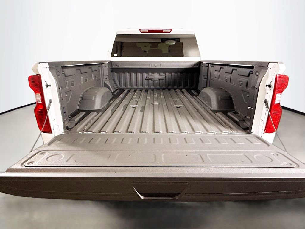 Used 2025 Chevrolet Silverado 2500 LT AWD/4WD image 24