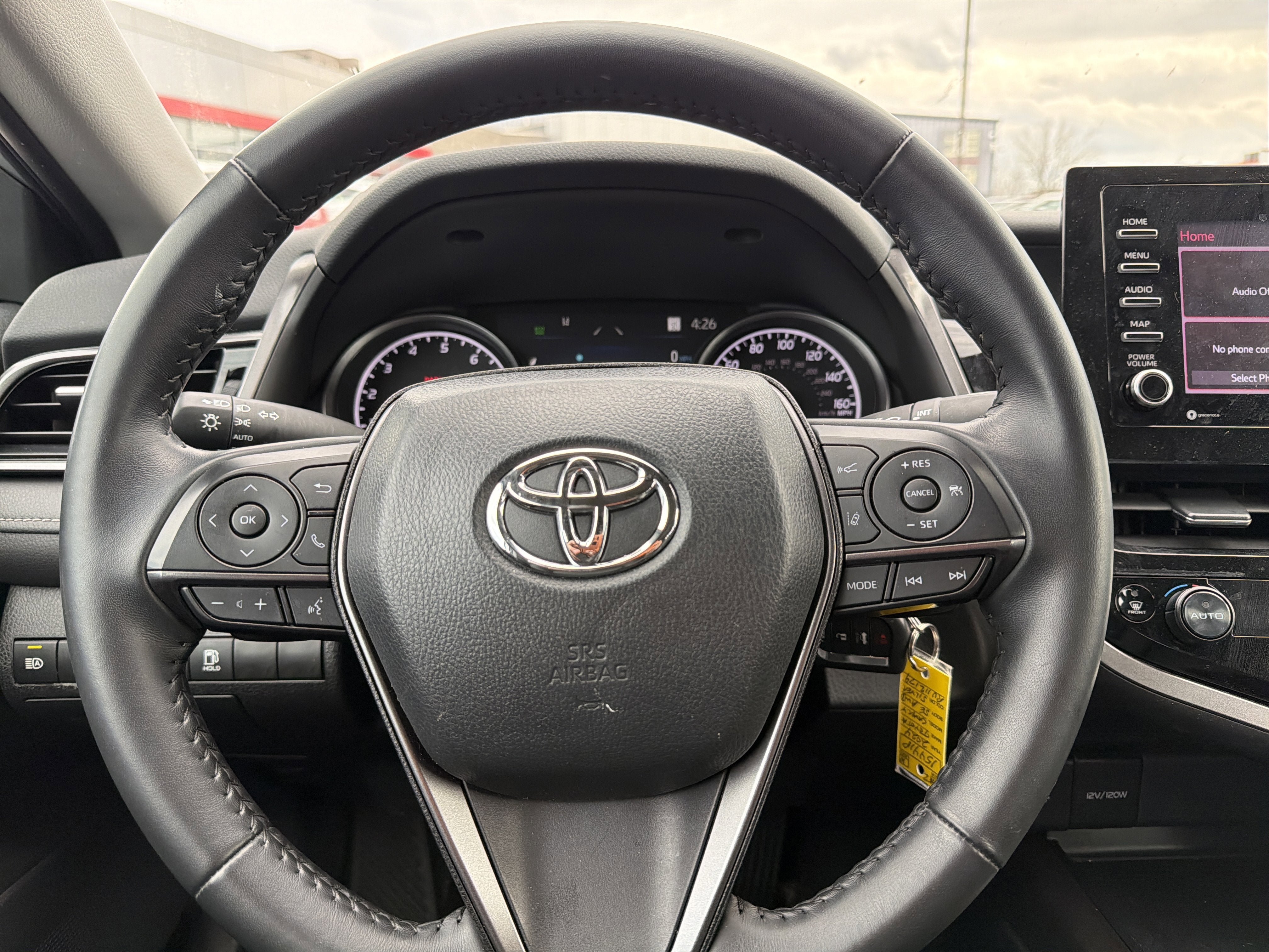 Used 2024 Toyota Camry SE AWD/4WD image 13