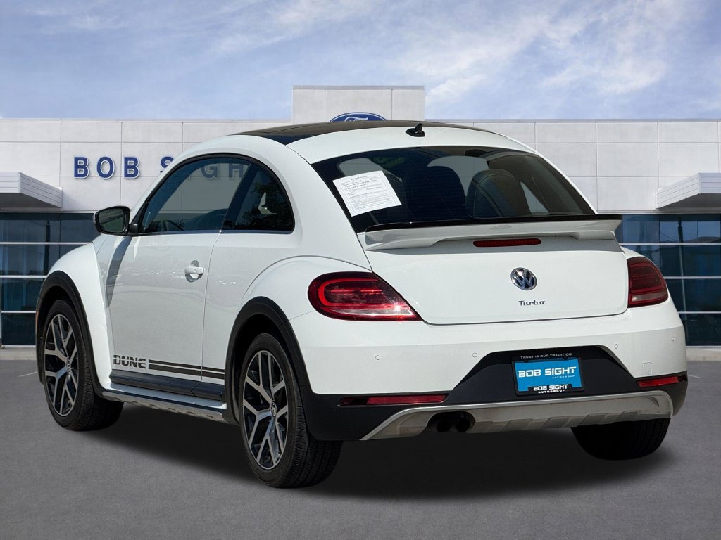 Used 2018 Volkswagen Beetle 2.0T Dune FWD image 32