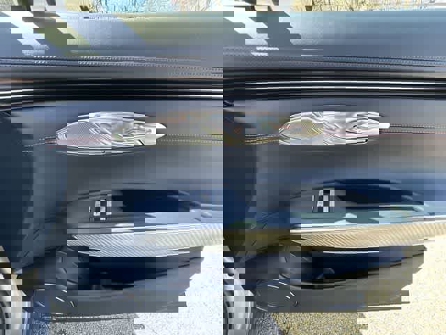 Used 2023 Genesis GV70 2.5T w/ Sport Prestige Package image 22