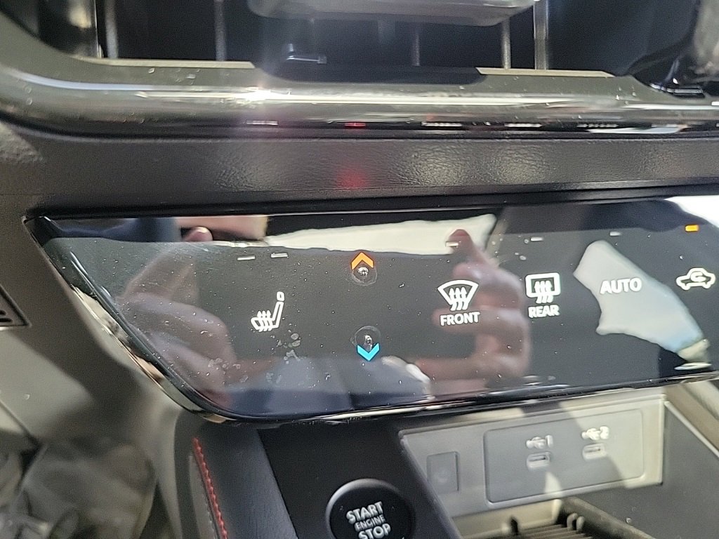 New 2025 Nissan Kicks SR w/ SR Premium Package image 20