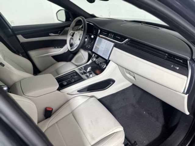 New 2026 Jaguar F-PACE R-Dynamic S AWD/4WD image 18