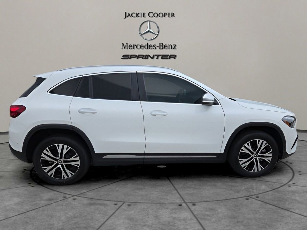 New 2025 Mercedes-Benz GLA 250 image 6
