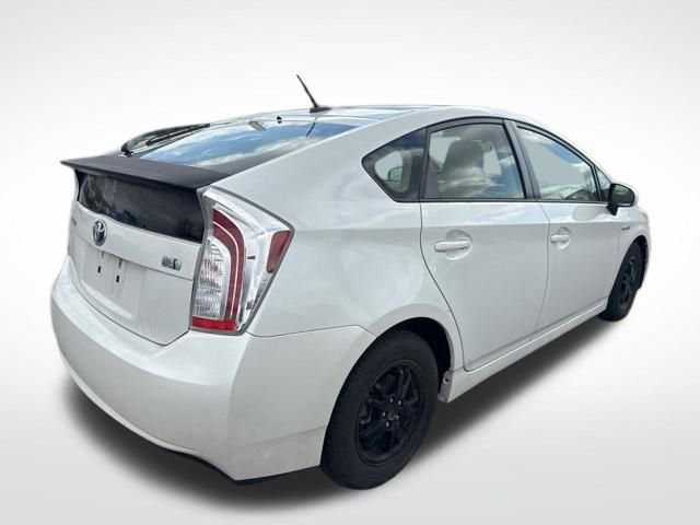 Used 2014 Toyota Prius Three w/ Solar Roof Package image 5