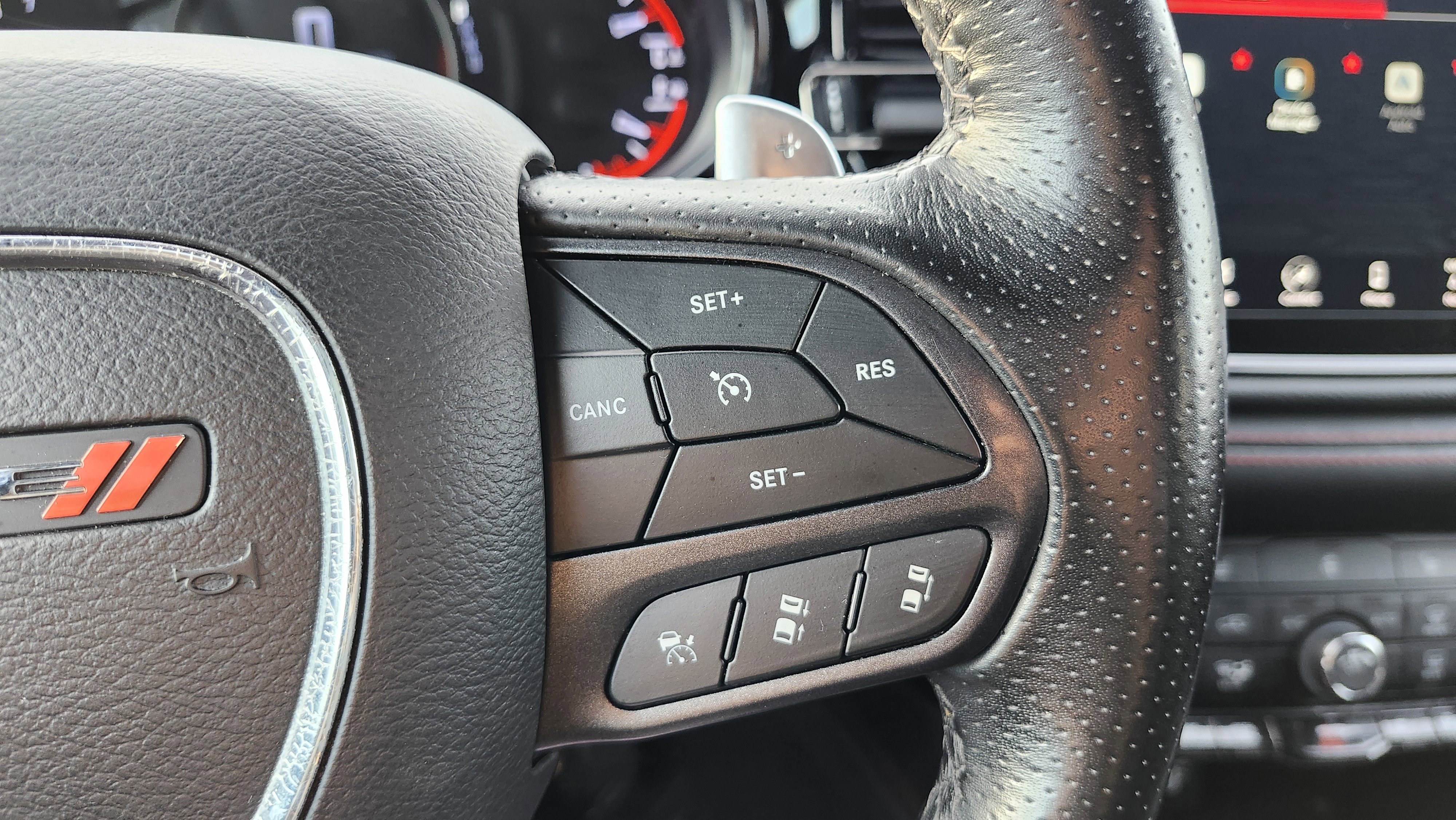 Used 2023 Dodge Durango GT image 35