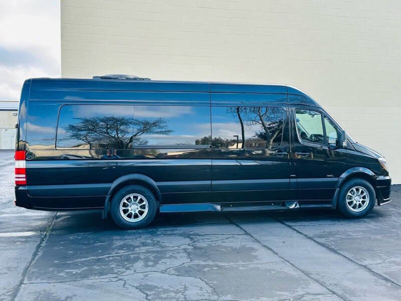 Used 2014 Mercedes-Benz Sprinter 2500 image 10