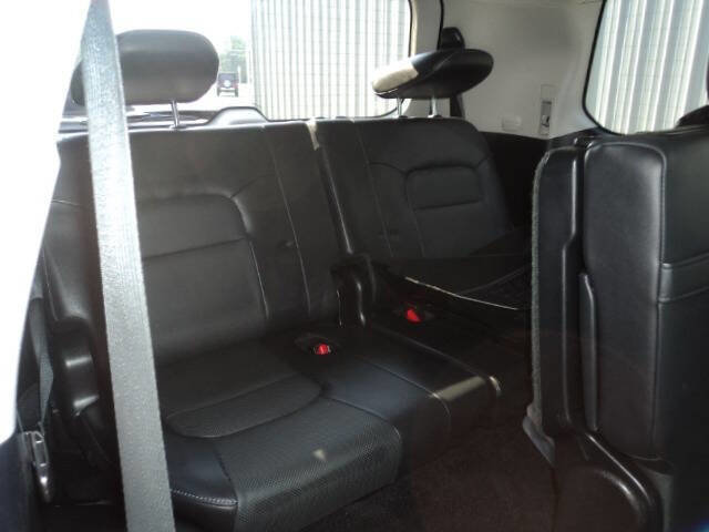 Used 2017 Toyota Land Cruiser image 12