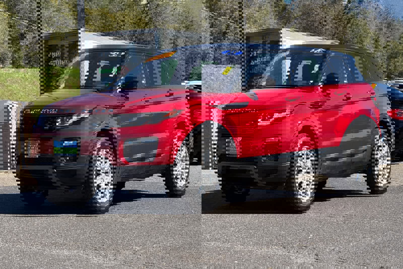 Used 2018 Land Rover Range Rover Evoque SE image 7