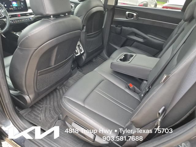 Certified 2025 Kia Sorento S w/ Panoramic Sunroof Package FWD image 22