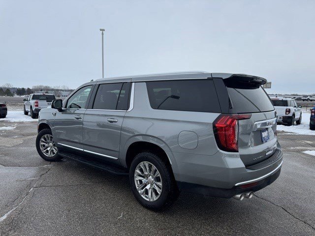 Used 2023 GMC Yukon XL Denali w/ LPO, Floor Liner Package image 6