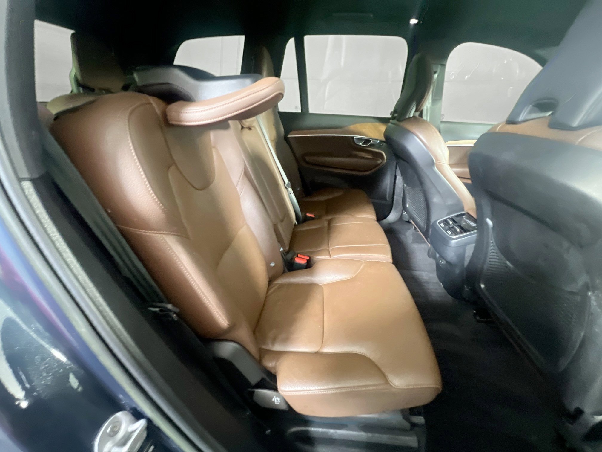 Used 2023 Volvo XC90 B6 Plus w/ Protection Package Premier image 29