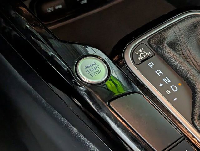 Used 2024 Kia Soul S FWD image 23