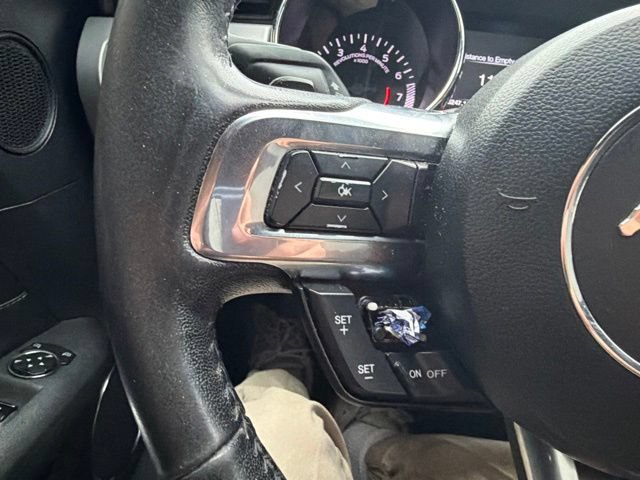Used 2017 Ford Mustang Premium RWD image 38