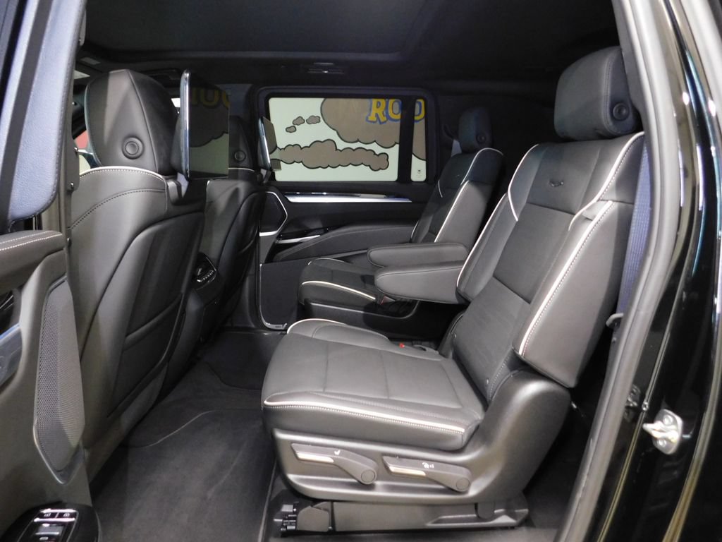 Used 2026 Cadillac Escalade ESV Luxury AWD/4WD image 77