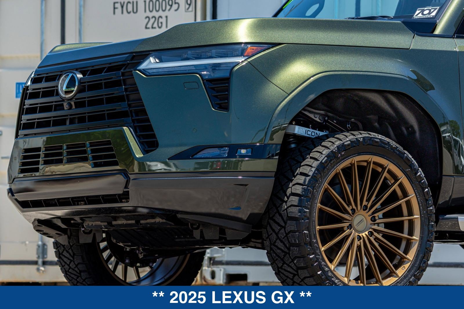 Used 2025 Lexus GX 550 w/ Accessory Package (Z1) AWD/4WD image 36