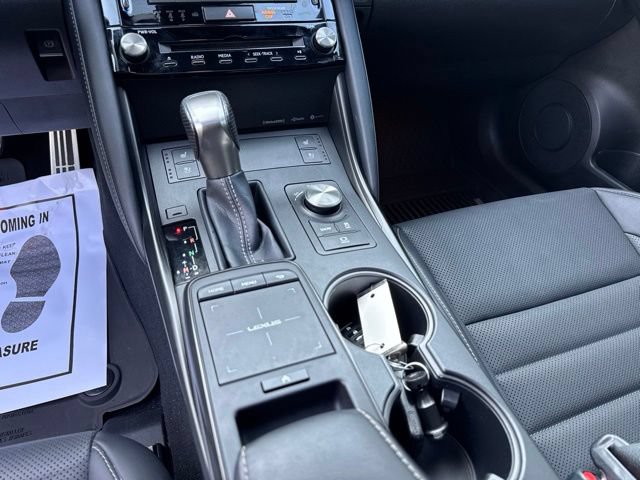 Used 2021 Lexus IS 350 F Sport RWD image 20