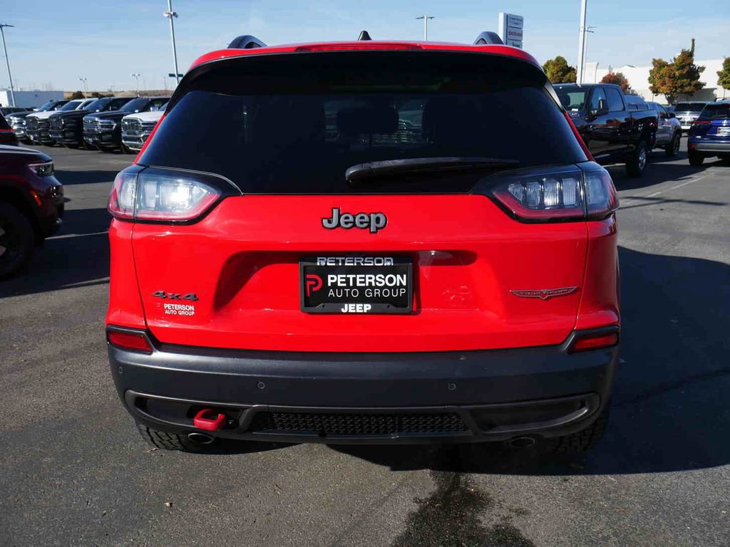 Used 2019 Jeep Cherokee Trailhawk image 20