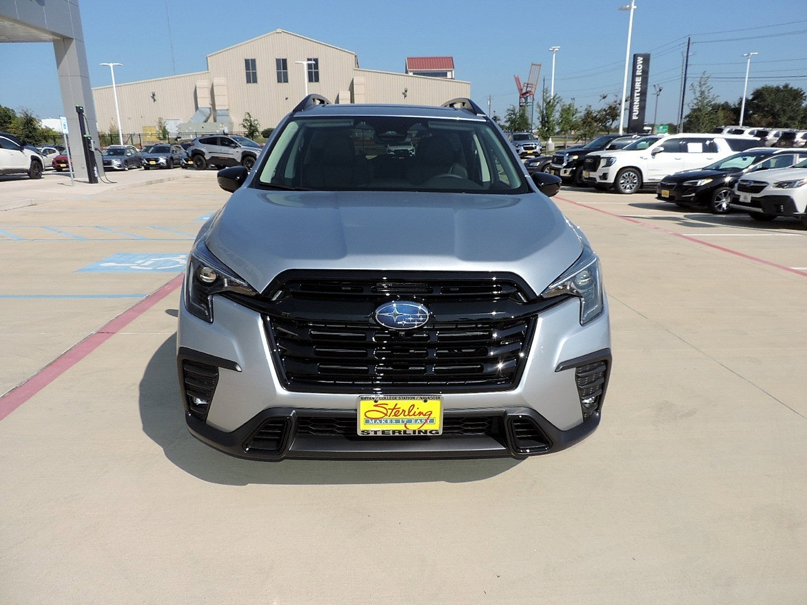 Certified 2025 Subaru Ascent Bronze Edition AWD/4WD image 2