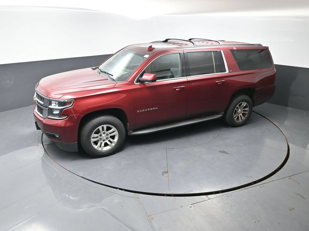 Used 2016 Chevrolet Suburban LT w/ Luxury Package AWD/4WD image 13