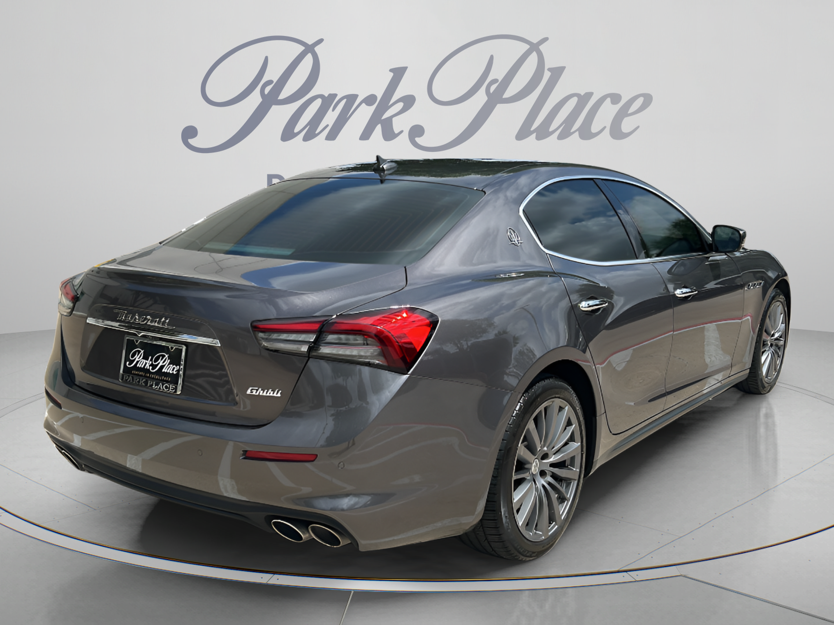 Used 2021 Maserati Ghibli RWD image 5