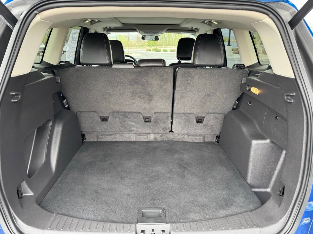 Used 2018 Ford Escape SEL w/ Canadian Touring Package AWD/4WD image 8