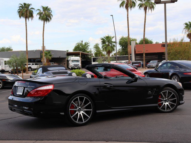 Used 2015 Mercedes-Benz SL 63 AMG image 21