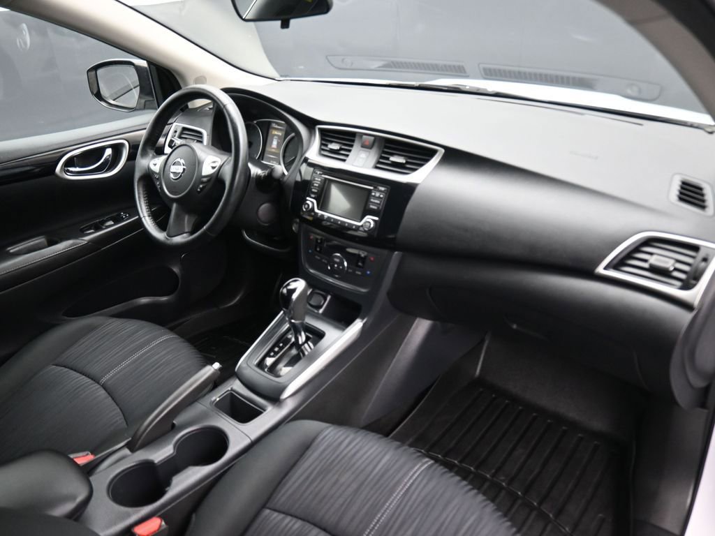 Used 2018 Nissan Sentra SV image 39