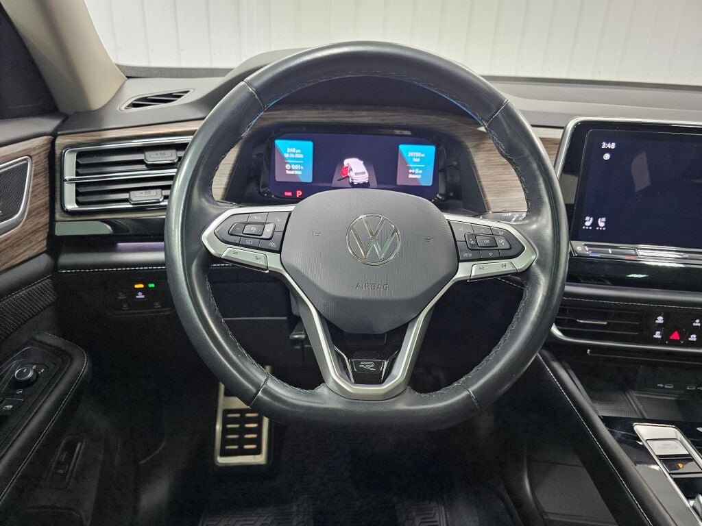 Used 2024 Volkswagen Atlas SEL Premium R-Line AWD/4WD image 14