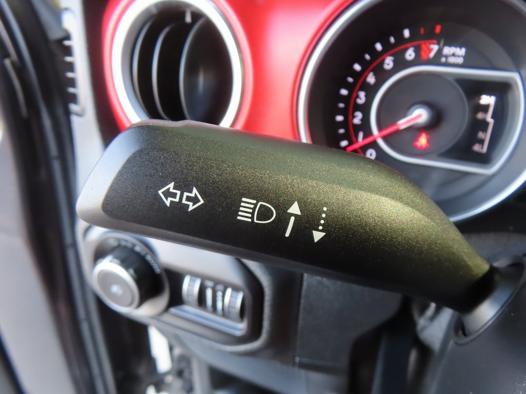 Used 2018 Jeep Wrangler Unlimited Rubicon image 22